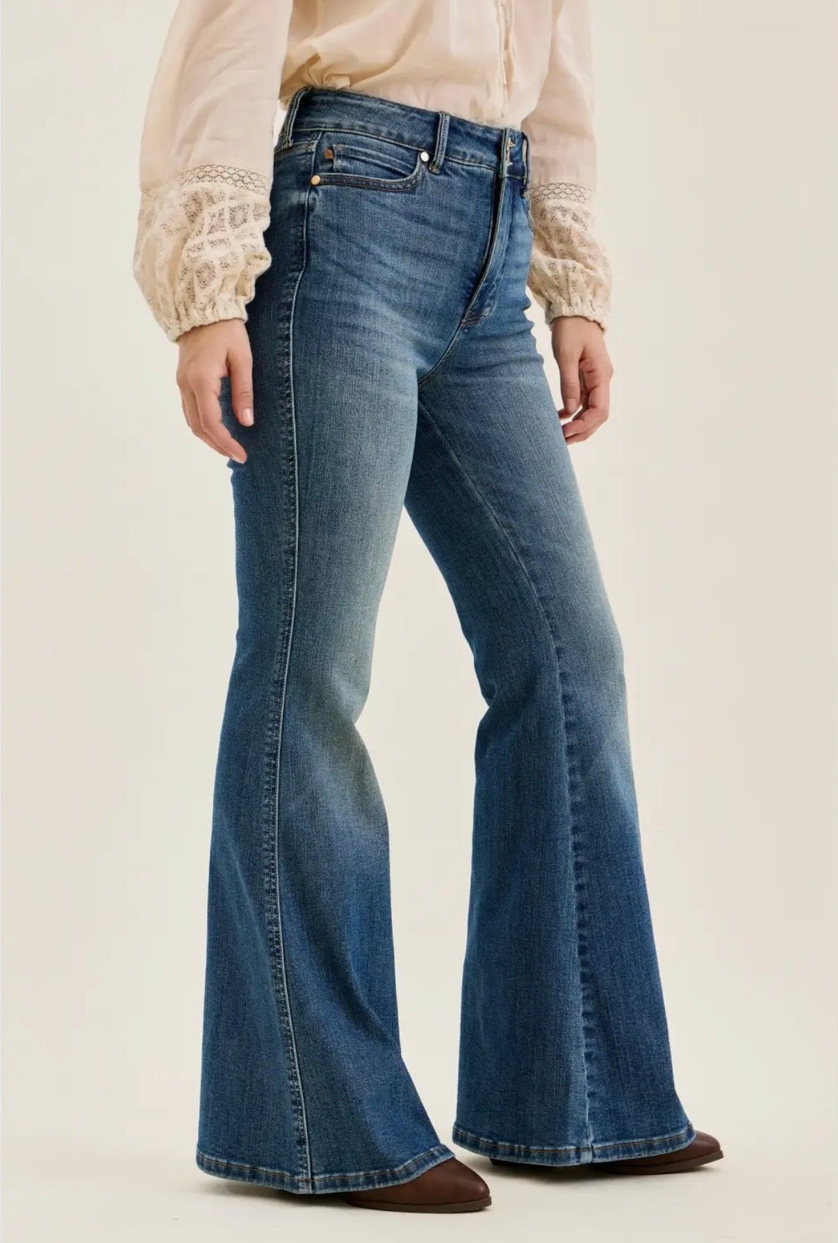 wanderlust flares